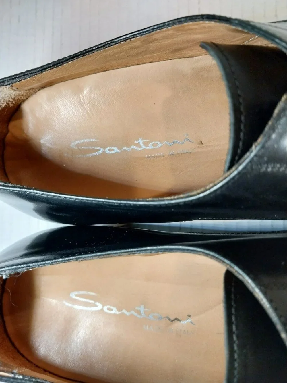 SANTONI men's (SAVE $750) size 10 D black Derby.